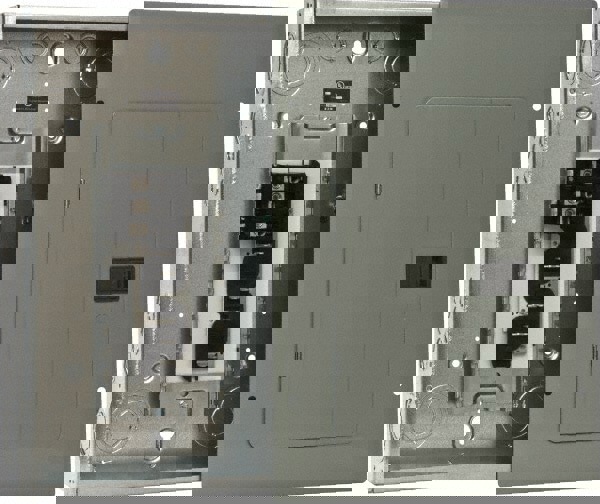 Load Centers; Load Center Type: Main Breaker ; Number of Circuits: 24 ; Main Amperage: 125 ; Number of Phases: 3 ; Voltage: 208/120 VAC ; NEMA Enclosure Rating: 1